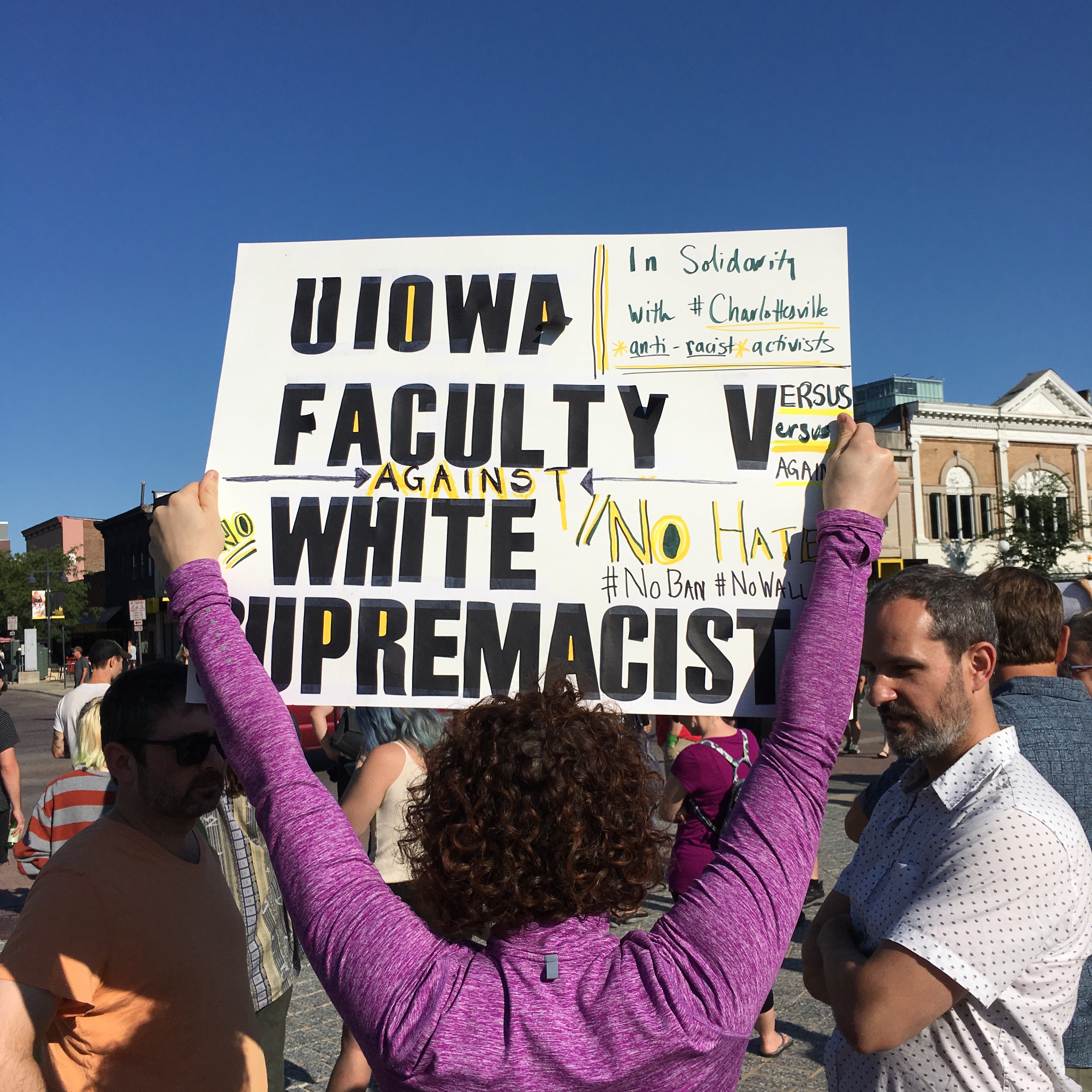 Photo (c) 2017 Stephen Cummings. 